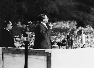 Blum: Leon Blum makes a speech, 1936