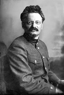 Trotsky: Leon Trotsky, 1926