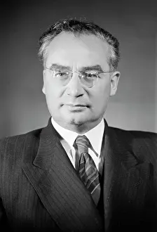 A.batanov: Leonid Sedov
