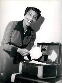 Leonora: Leonora Lafayette, American opera singer, in Munich