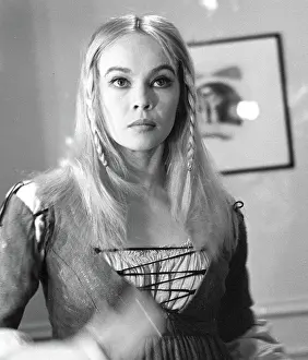 Lousada: Leslie Caron