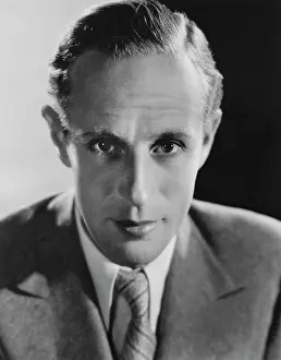 Outward: Leslie Howard - Actor