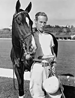 Demi: Leslie Howard playing polo, 1936