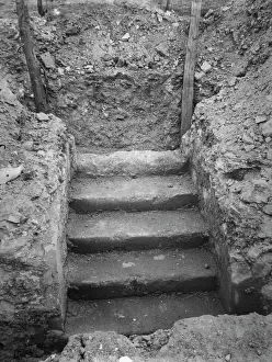 Nunn: Lesnes Abbey - Dorter Stair