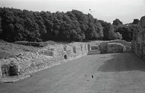 Undercroft: Lesnes Abbey - Dorter Undercroft