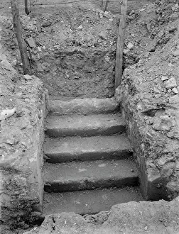 Lesness: Lesnes Abbey - Stairs in Warming House