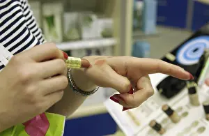 Customer: L'Etoile specialised cosmetics and perfume chain