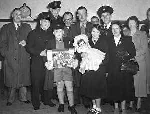 Trix: LFB presentation of Christmas gifts to orphans