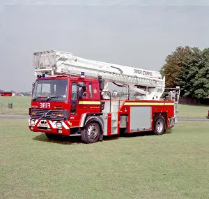 Snorkel: LFDCA-LFB Simon Snorkel hydraulic platform
