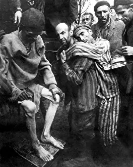 Malnutrition: Liberated prisoners of Wobbelin Concentration