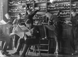 Reichsfuehrer: Library of the Reichsfuehrer School, 1935