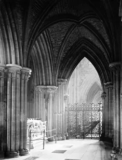1330s: LICHFIELD CATHEDRAL