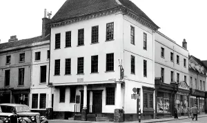 Johnsons: Lichfield, Dr Johnsons Birthplace c1950