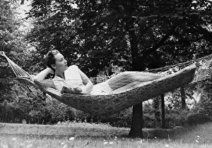 Hammock: Lida Baarova in the hammock, 1938
