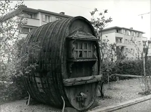 Diogenes: Liechtenstein - Switzerland