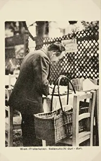 Peddlers: Life in Vienna's Prater about 1910