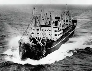 Regulus: Lifeboat Saves 24 As Ship Blazes