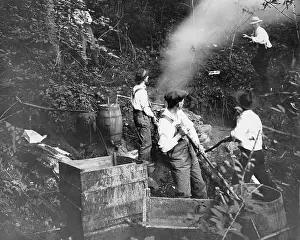 Lifts: Lifting of a distillery during the Prohibition in the United