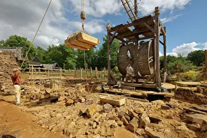 Novo: Lifting gear, Chateau de Guedelon, Treigny, Burgundy, France