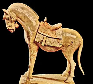 Bent: Light-Yellow Glazed Horse