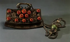 Hammered: Lighter in Iron and Hammered Gold Set with Corals