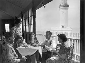 Solidly: LIGHTHOUSE AFTERNOON TEA