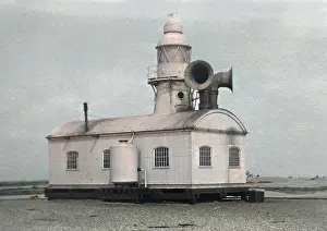 Dungeness: Lighthouse building at Dungeness, Kent