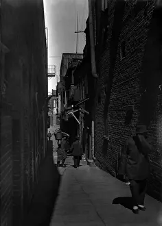 Genthe: NO LIKEE. From Arnold Genthe's CHINATOWN ?