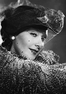 Cornelia: Lil Dagover in Triad, 1938