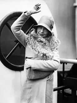 Lillian: Lillian Gish