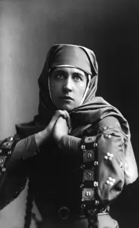 Langtry: Lillie Langtry (1853-1929), as Lady Macbeth. ?