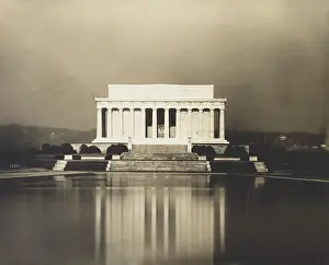 Lcgr2016: Lincoln Memorial and reflecting pool a year after