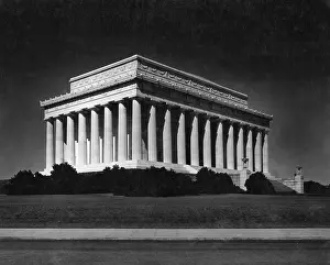 Existed: Lincoln Memorial in Washington, 1928