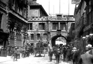 Stonebow: Lincoln, Stonebow 1901