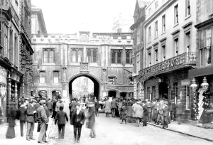 Stonebow: Lincoln, Stonebow 1906