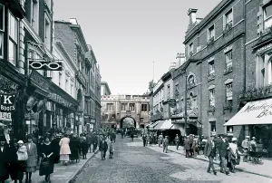 Stonebow: Lincoln, Stonebow 1923