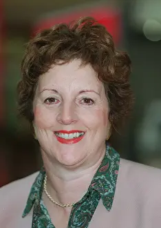 Perham: Linda Perham