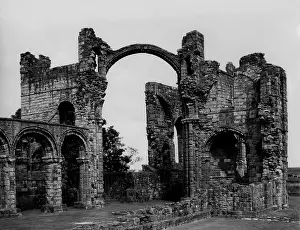 Priories: LINDISFARNE PRIORY