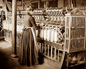 Roving: Linen manufacture, a roving frame