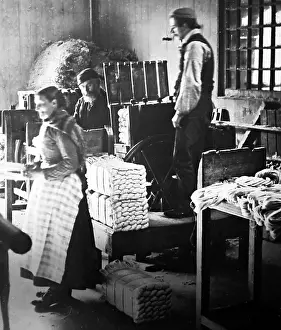 Bundling: Linen manufacture, Short stool bundling