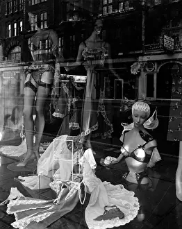Provocative: LINGERIE SHOP DISPLAY