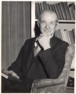 Unites: Linus Pauling, American Polymath
