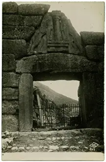 Lintel: The lion Gate - Mycenae, Greece