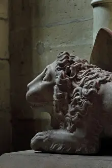 Sancerre: Lion, Royal tombs, Basilique Saint-Denis, Saint-Denis