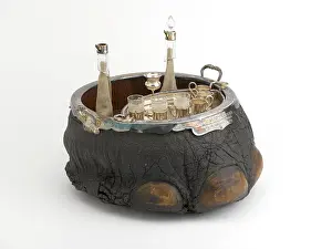 Measure: Liqueur set in a preserved elephant's foot, 1903