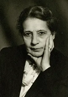 Instrumental: Lise Meitner - Austrian and Swedish nuclear physicist