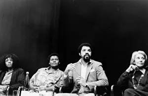 Andries: A literary discussion chaired by Staffrider editor