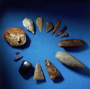 Lithic: Lithic tools and sculpted stones