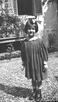 Bobbed: Little girl