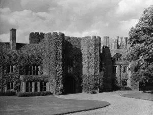 Leighs: LITTLE LEIGHS PRIORY